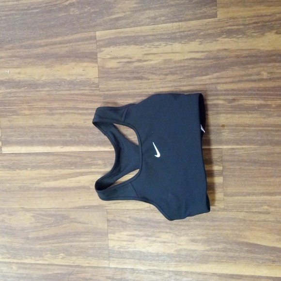 Nike black sports bra size M - Picture 2 of 5